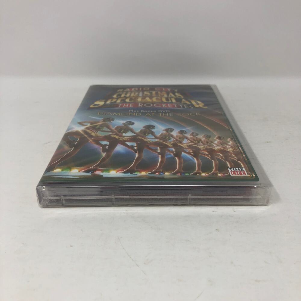 Radio City Christmas Spectacular The Rockettes with Bonus DVD Time Life New - Picture 5 of 6